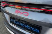 BYD Song L Leading