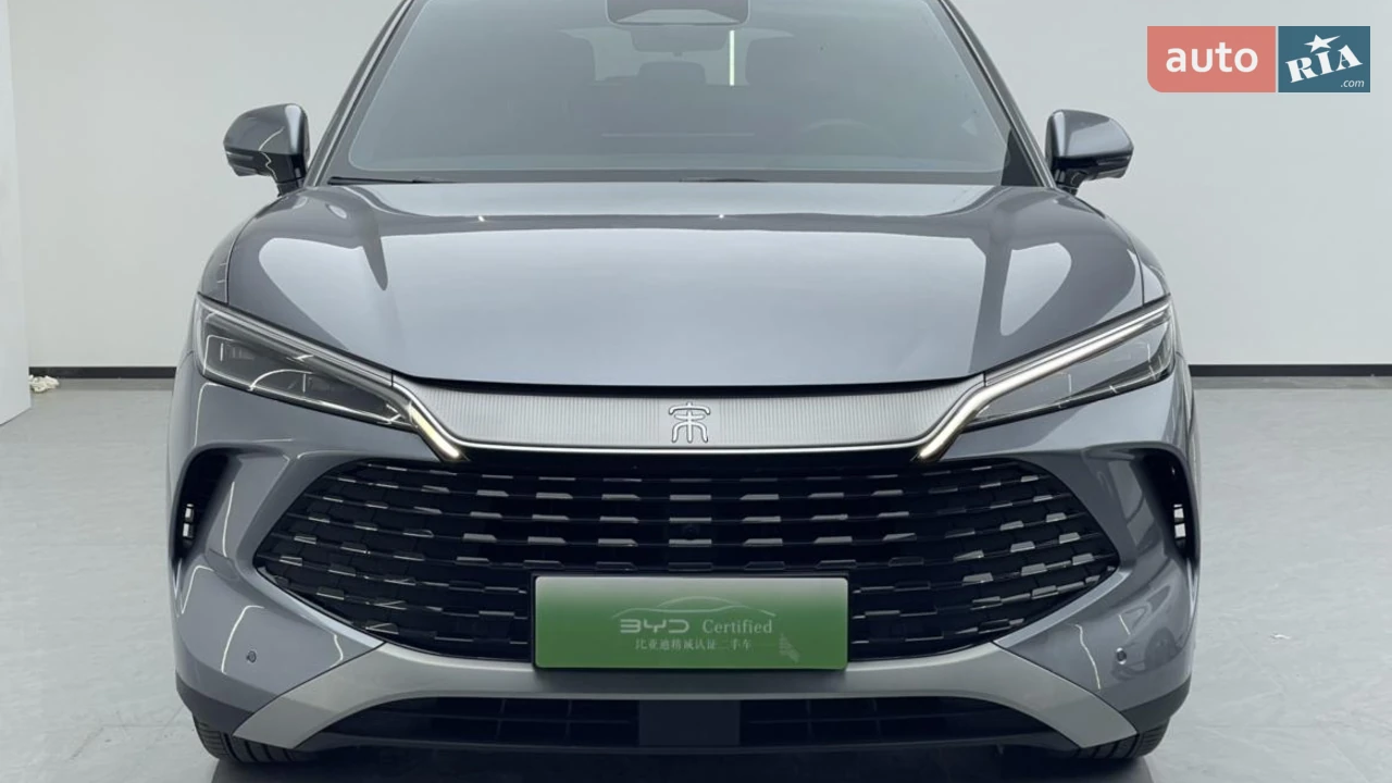 BYD Song L Transcendent Smart Driving