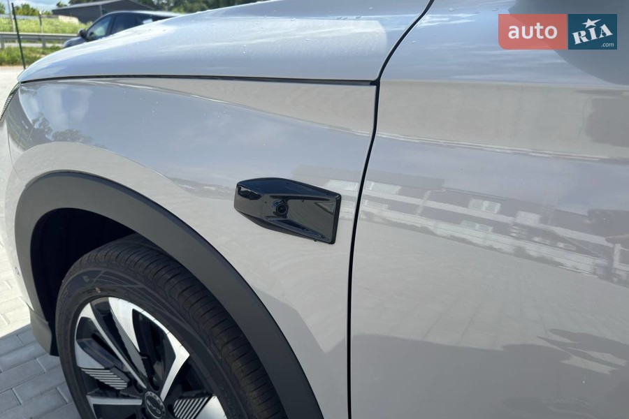 BYD Song Plus - фото 6