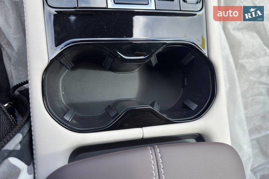BYD Song Plus - фото 12