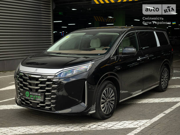 Минивэн BYD Summer 2025 в Киев