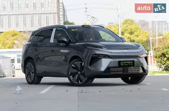 BYD Tang L