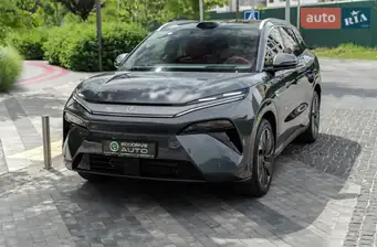BYD Tang L
