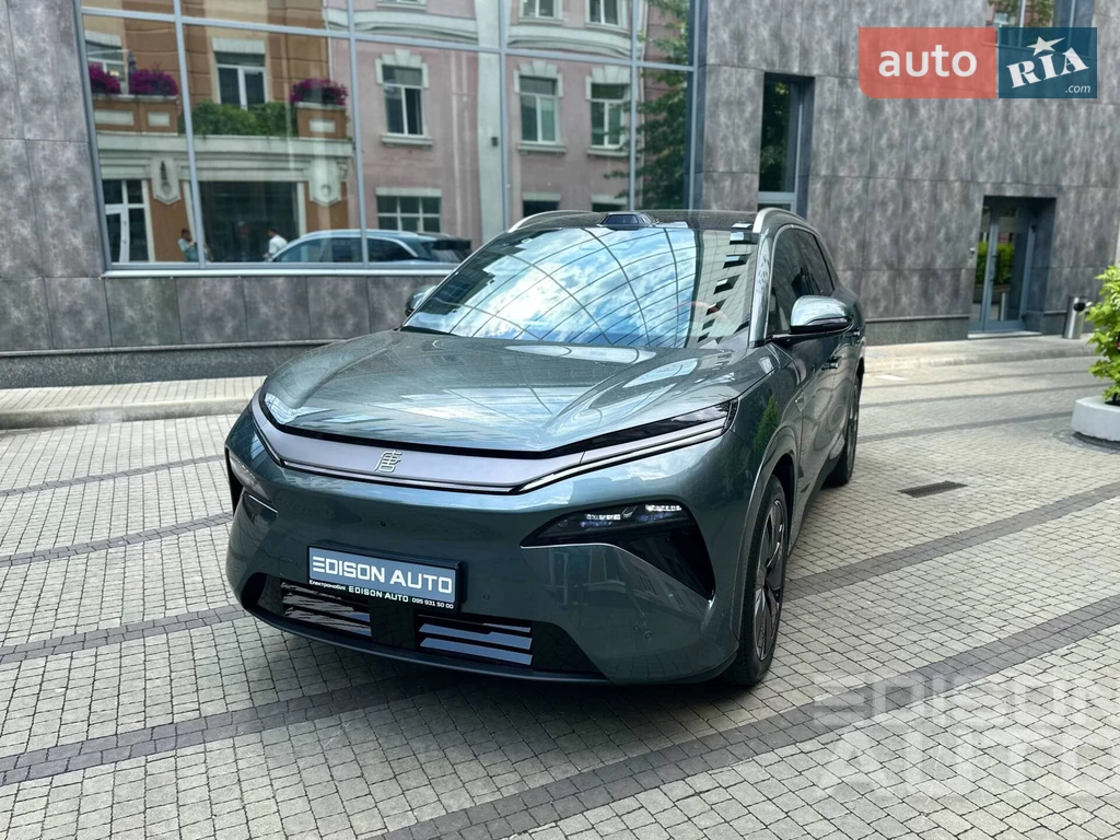 BYD Tang L LiDAR Flagship