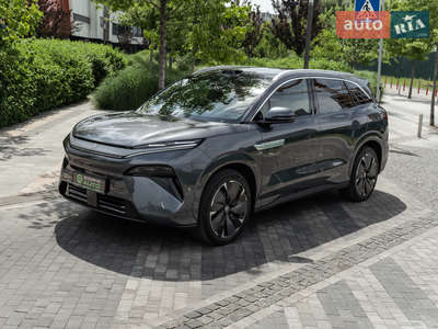 BYD Tang L 2025 LiDAR Flagship