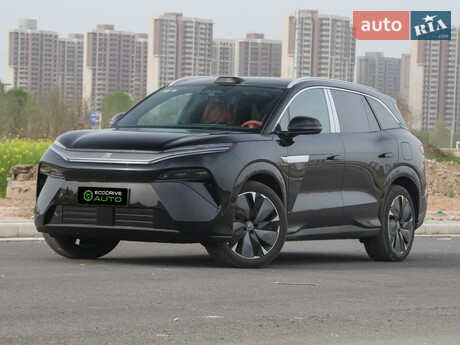 BYD Tang L 2025