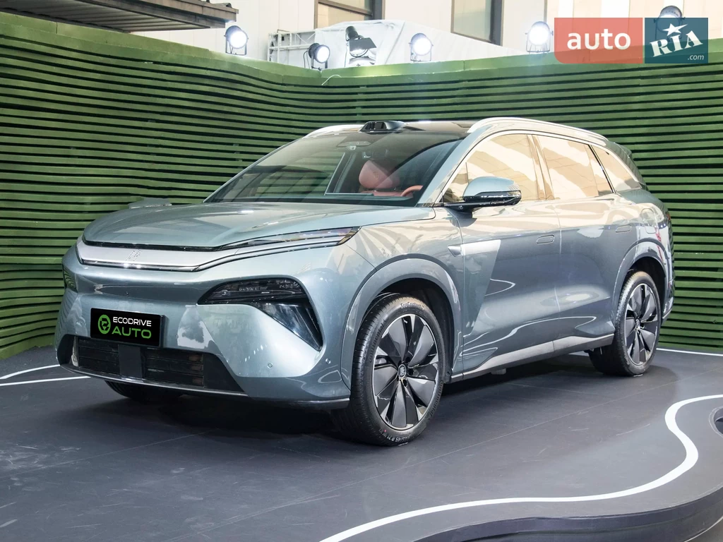 BYD Tang L LiDAR Flagship