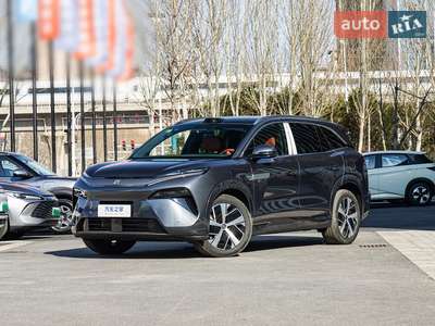 BYD Tang L 2025 LiDAR Flagship