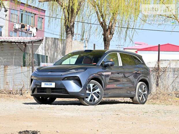 BYD Tang L 2025