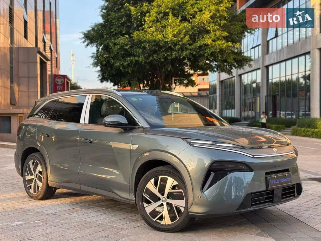 BYD Tang L LiDAR Flagship