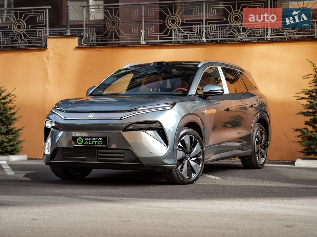BYD Tang L LiDAR Flagship