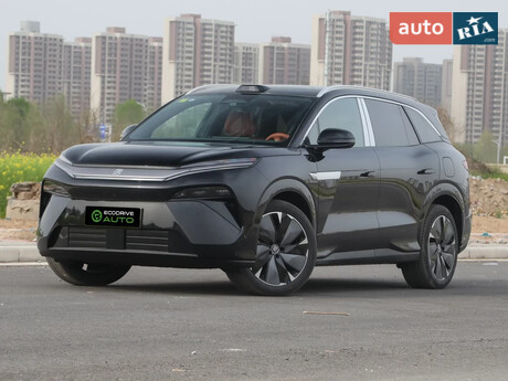 BYD Tang L 2025