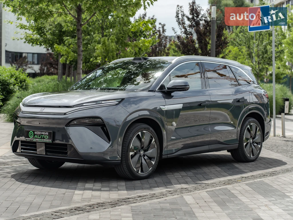 BYD Tang L LiDAR Flagship
