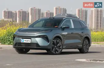 BYD Tang L