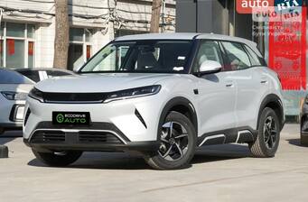 BYD Yuan Up 2025 Leading