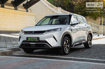 BYD Yuan Up 2025 Leading