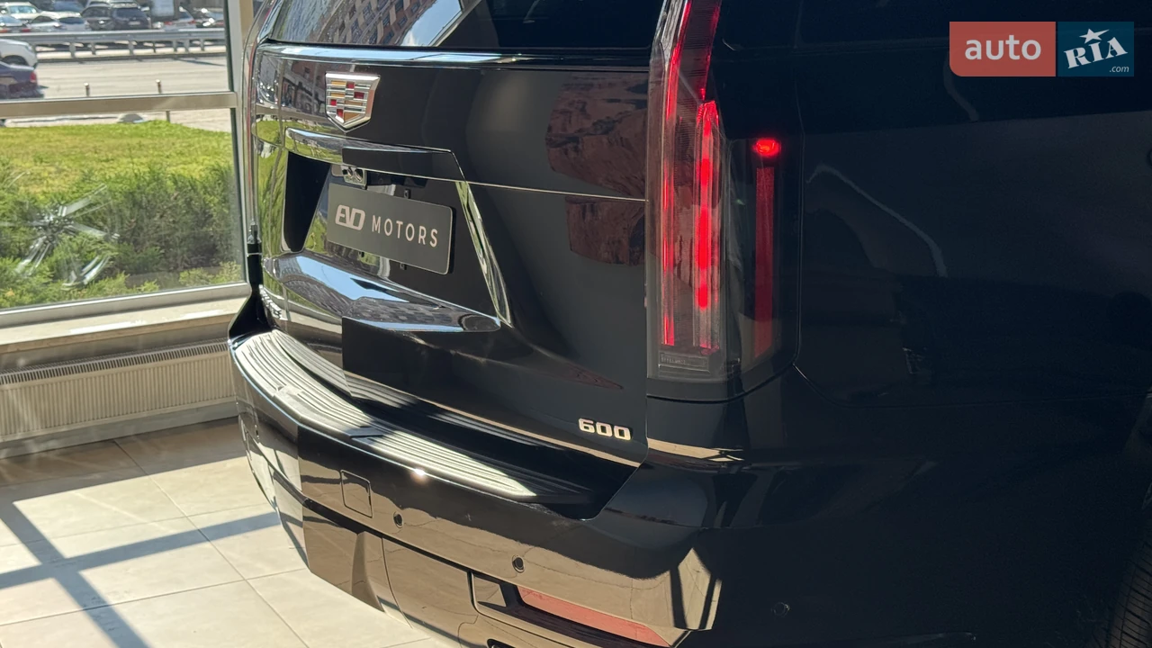 Cadillac-12
