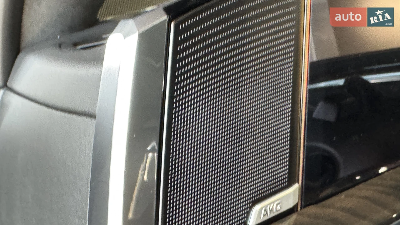 Cadillac-43