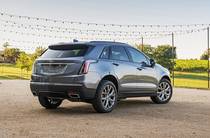 Cadillac XT5 Base