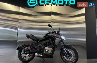 Cf moto 300NK