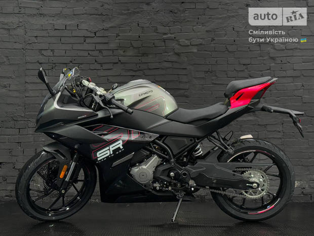 Cf moto 300SR 2025 Cf moto 300SR 2025