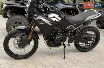 Cf moto 450MT