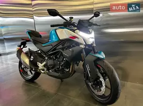 Cf moto 450NK