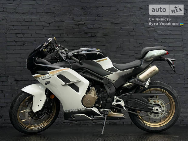 Cf moto 500SR Voom 2025