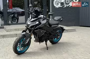 Cf moto 800NK