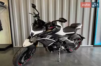 Cf moto 800NK