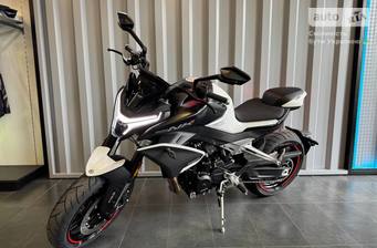 Cf moto 800NK 2025 Base