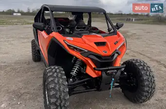 Cf moto ZForce Z10-4