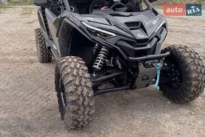 Cf moto ZForce Z10 Base