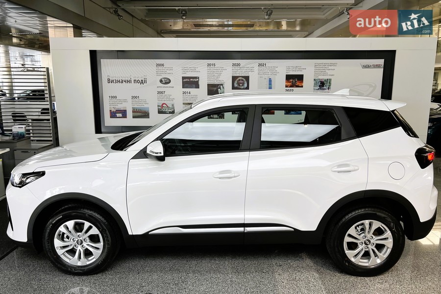 Chery Tiggo 4 - фото 4