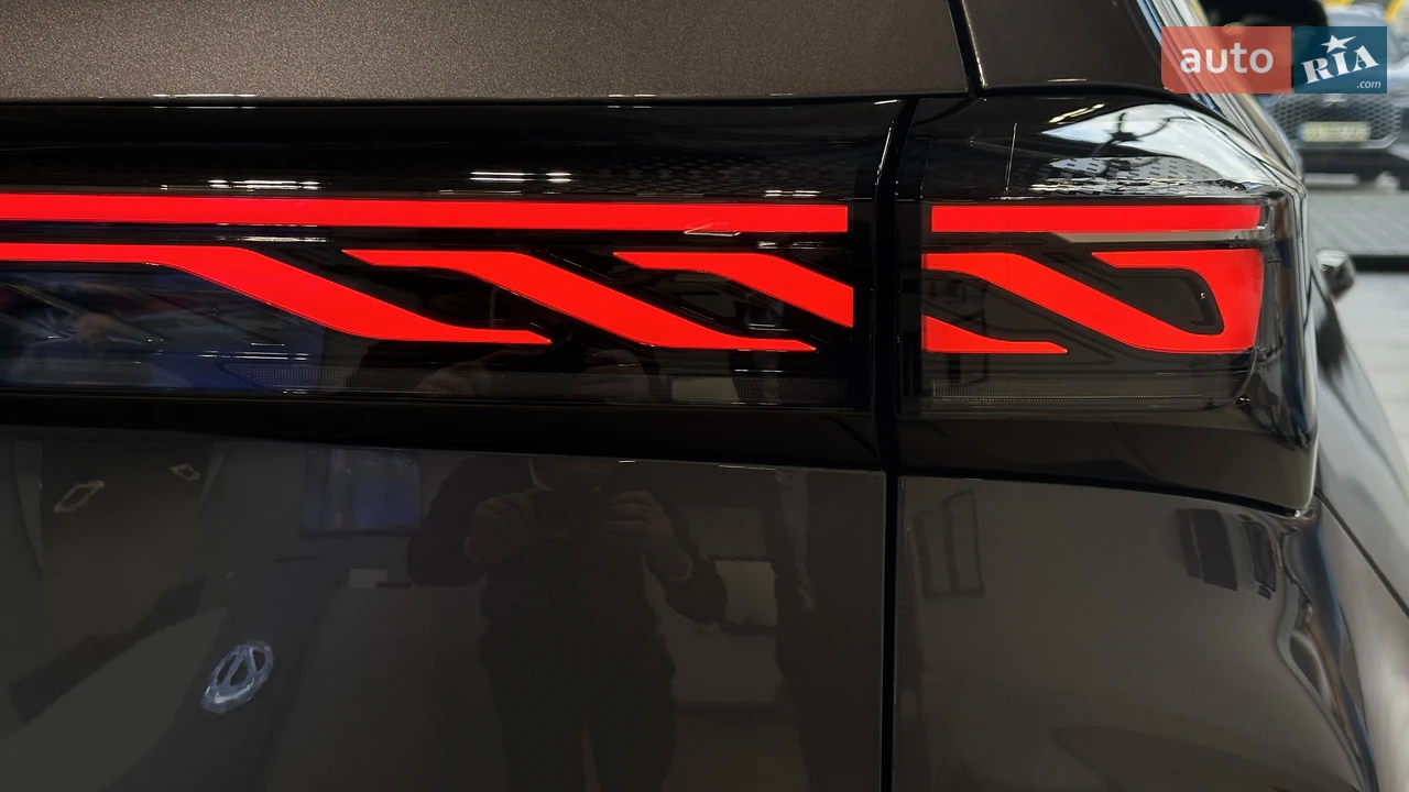 Chery-8