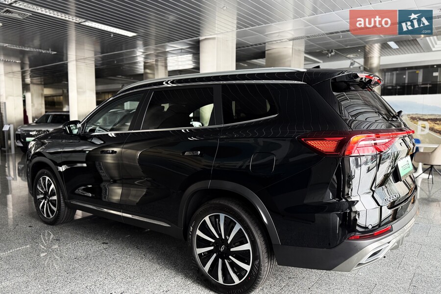 Chery Tiggo 8 - фото 9