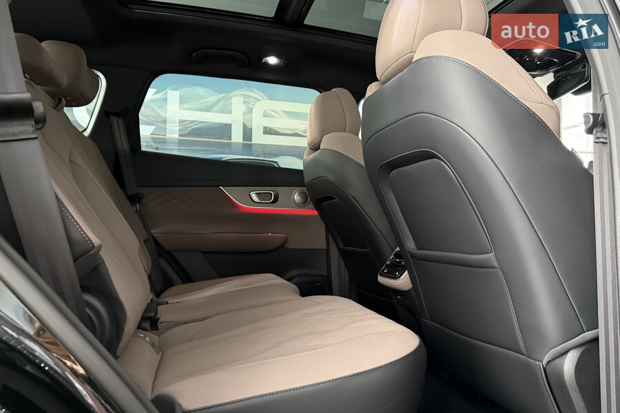 Chery Tiggo 8 - фото 21