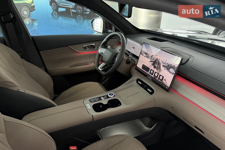 Chery Tiggo 8 - фото 25