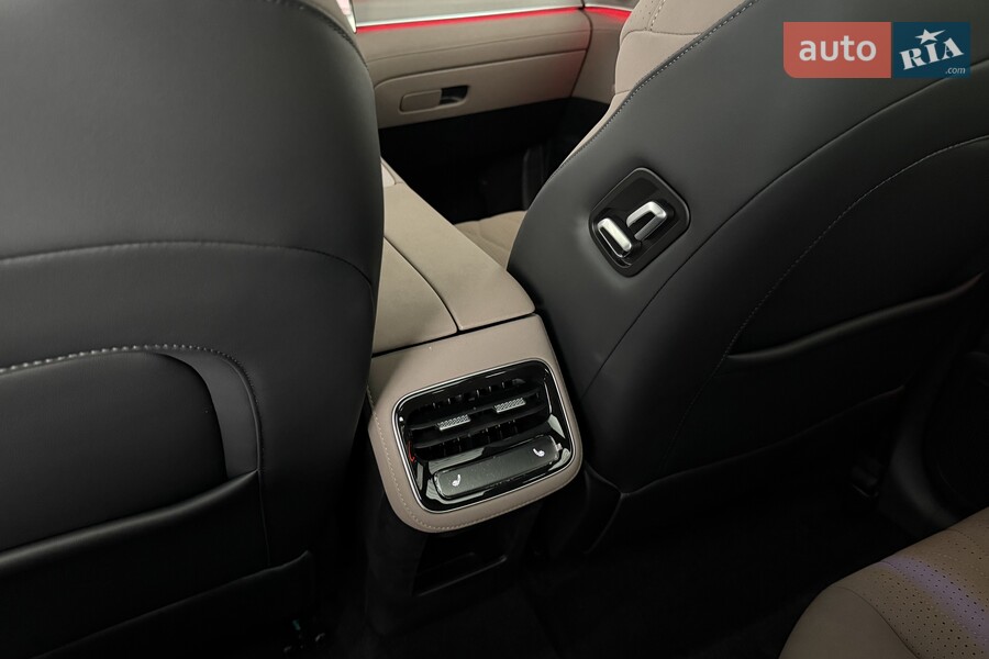 Chery Tiggo 8 - фото 24