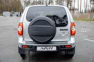 Chevrolet Niva LC