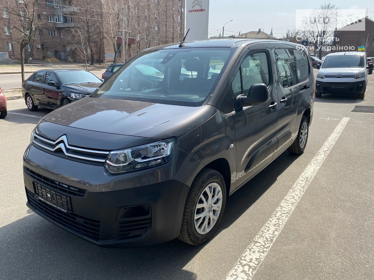 Citroen Berlingo пасс. Live Pack