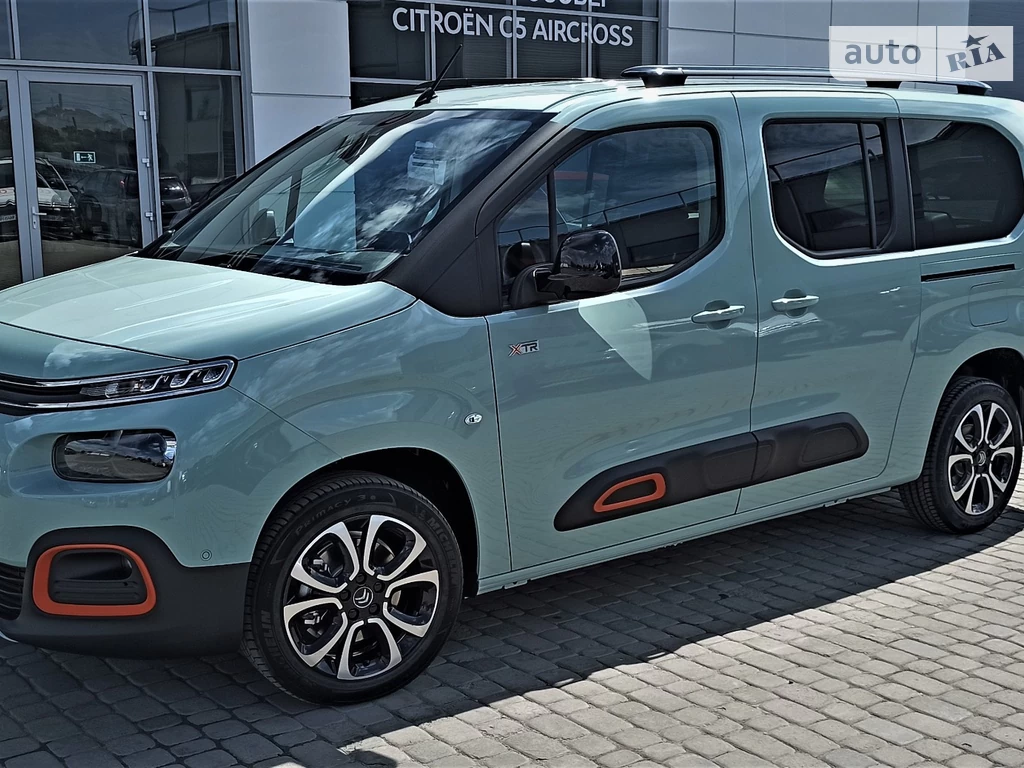 Citroen Berlingo пасс. Shine