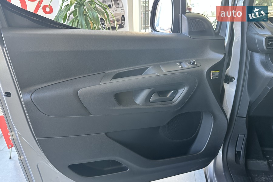 Citroen Berlingo - фото 21