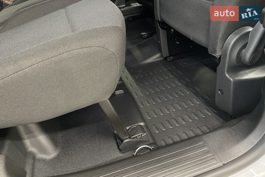 Citroen Berlingo - фото 28