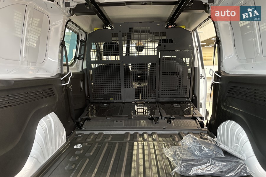 Citroen Berlingo - фото 33