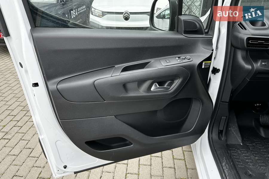 Citroen Berlingo - фото 17