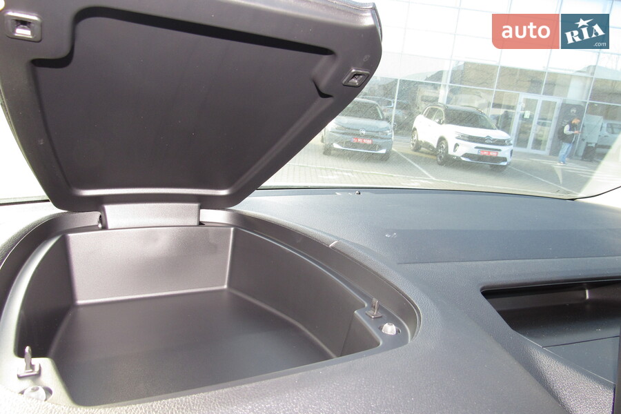 Citroen Berlingo - фото 15