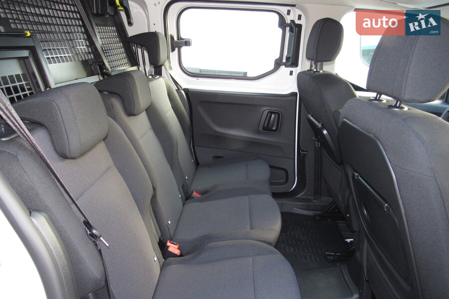 Citroen Berlingo - фото 31