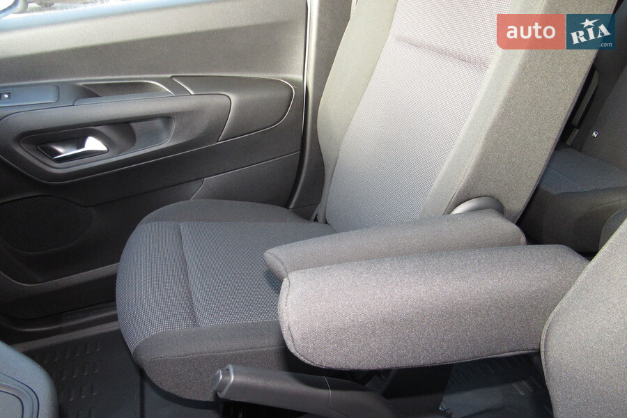 Citroen Berlingo - фото 32