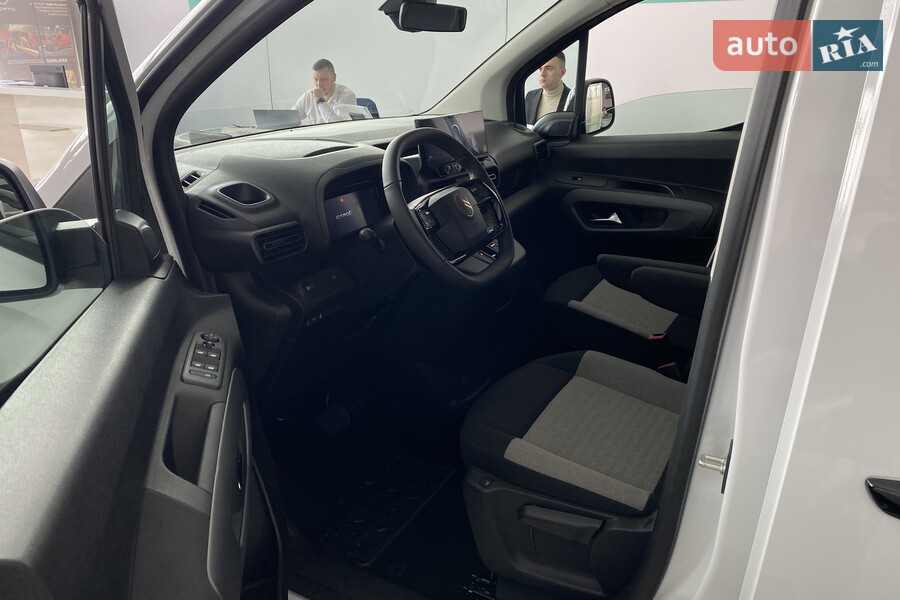 Citroen Berlingo - фото 12